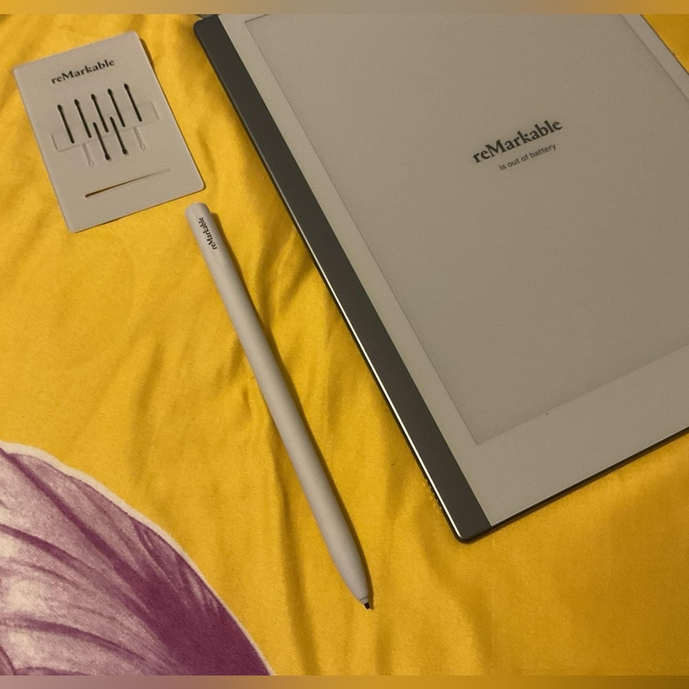 Remarkable 2 : Bought in Dubai UAE, not using it here in Canada. Goodcondition